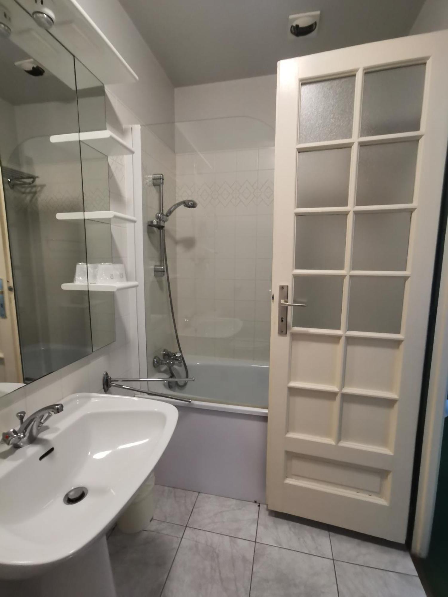 Chateau De Castel Novel Boutique Hotel Варец Экстерьер фото